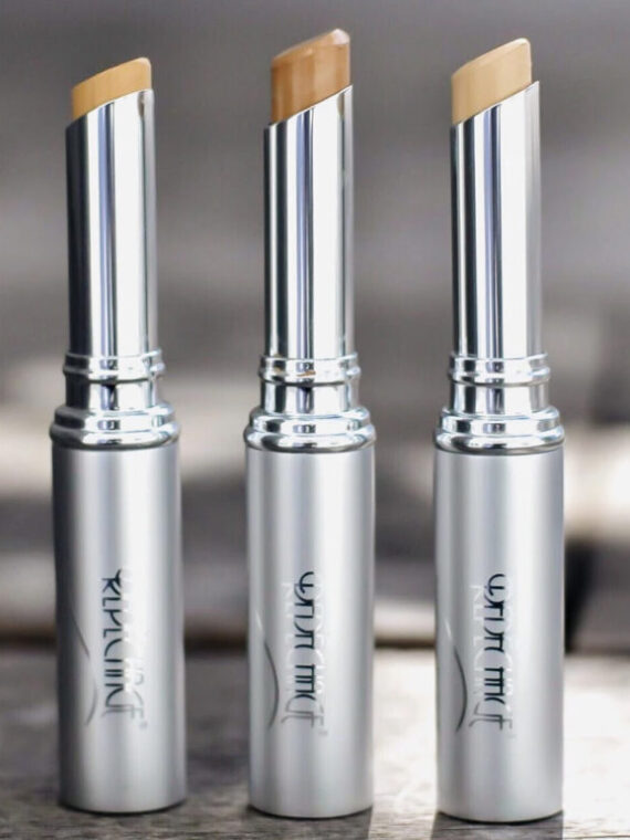 Perfect Skin Perfecting Concealer - Light